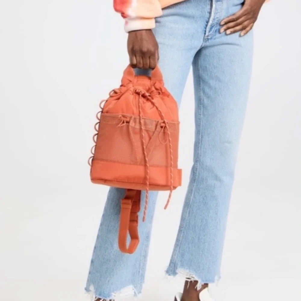 Dagne Dover Nova sling in‎ Coyote
